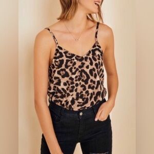 NWT Hayden Los Angeles Leopard V Neck Tank Top Blouse Size Small